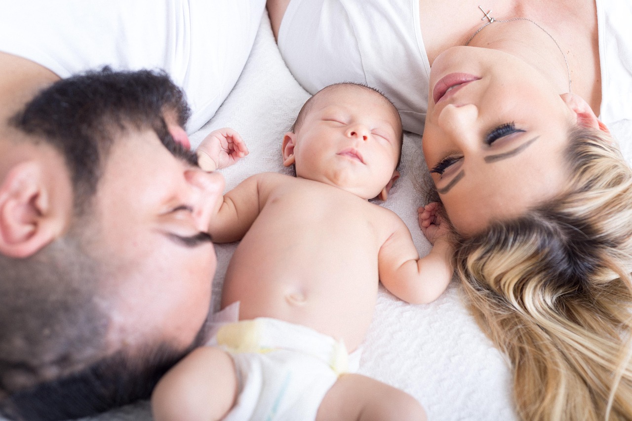 family, newborn, baby, child, infant, happy, mother, cute, family portrait, family love, parents, people, girl, love, ki